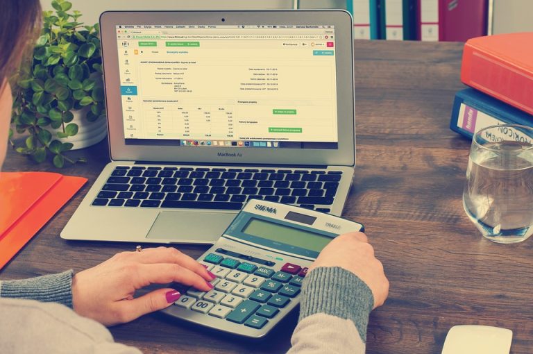 Starting Out: Tips and Tricks for Making Money with Little Experience