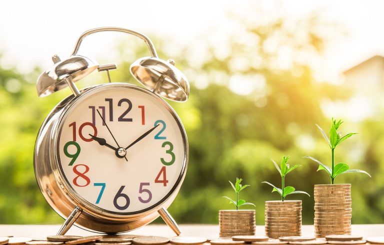 Money Making 101: Essential Advice for Those Just Starting Their Economic Journey