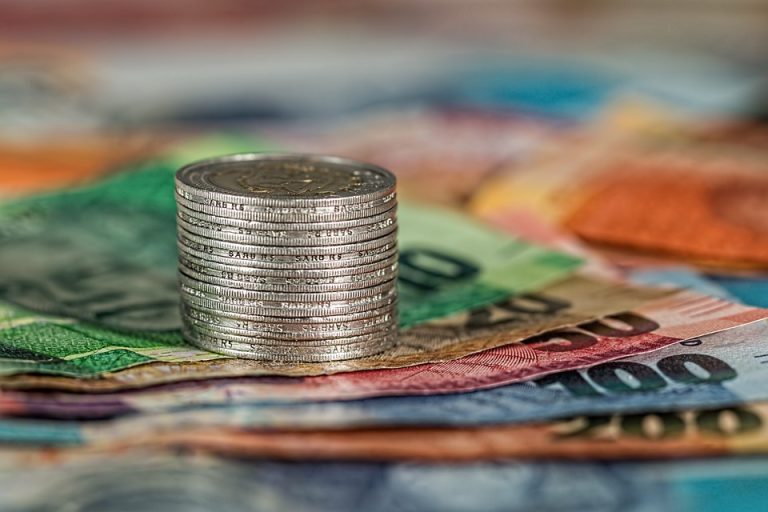 Beginner’s Guide to Financial Prosperity: Tips and Tricks for Making Money