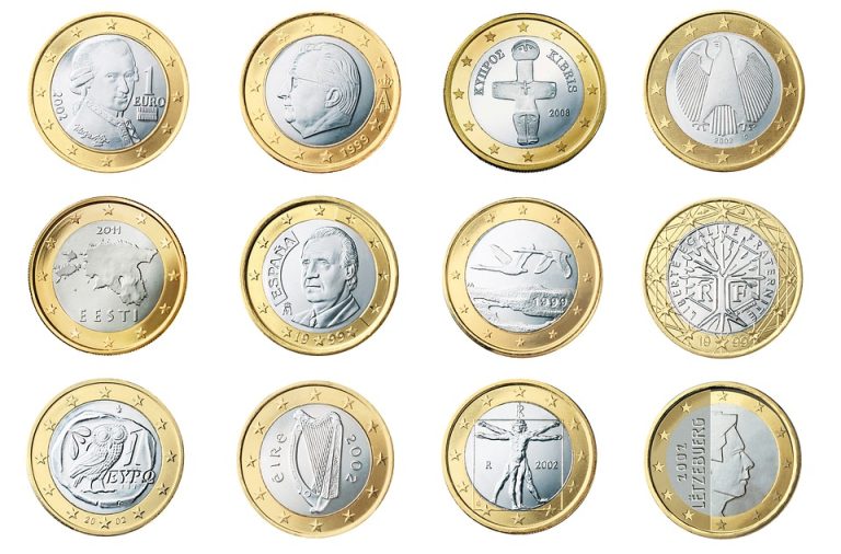 Money Mastery 101: The Top Money Management Tips for Beginners.