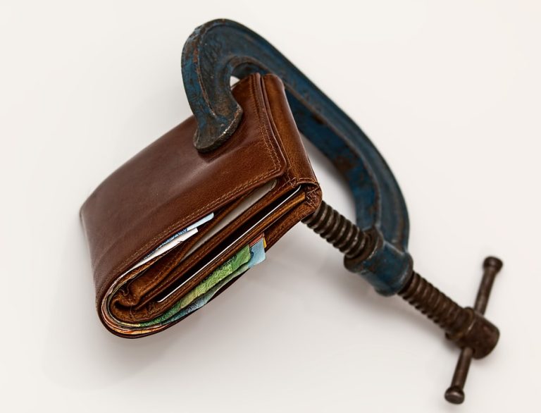 Effortless Ways to Add Extra Cash to Your Bank Account