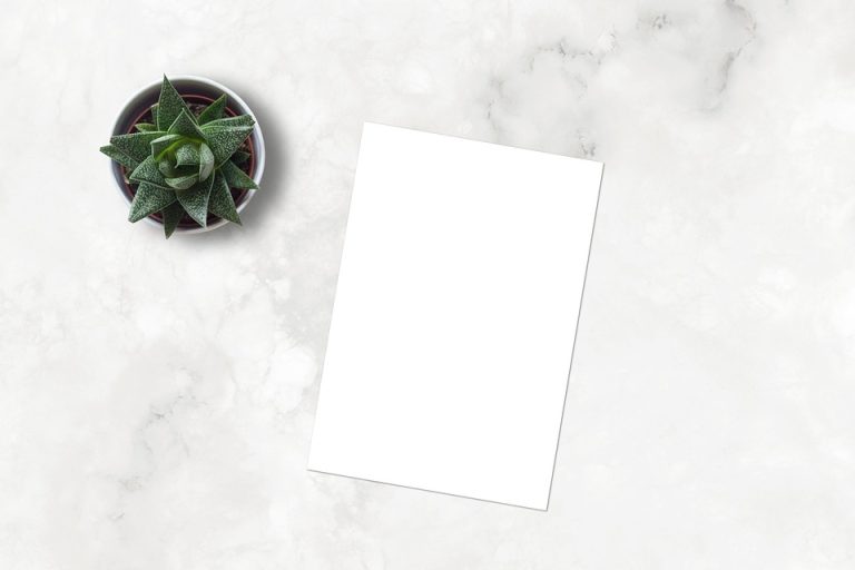B2B Blogging Made Simple: The Ultimate Guide to Creating a Successful Strategy