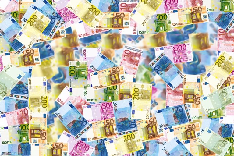 Money Making Made Easy: Tried and Tested Home-Based Business Ideas