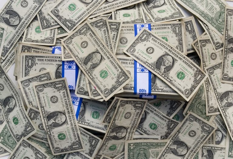 Reddit Millionaire: Learn How to Make Money Online From the Best